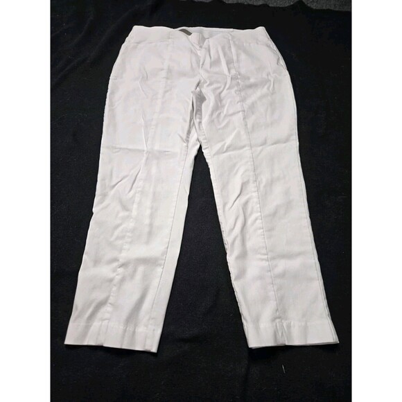 Chico's So Slimming Brigitte Pull On White Stretch Pants Size 14 34x24 Petite - Picture 1 of 6